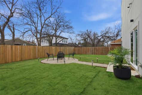 1810 Kraft Street Dallas TX 75212
