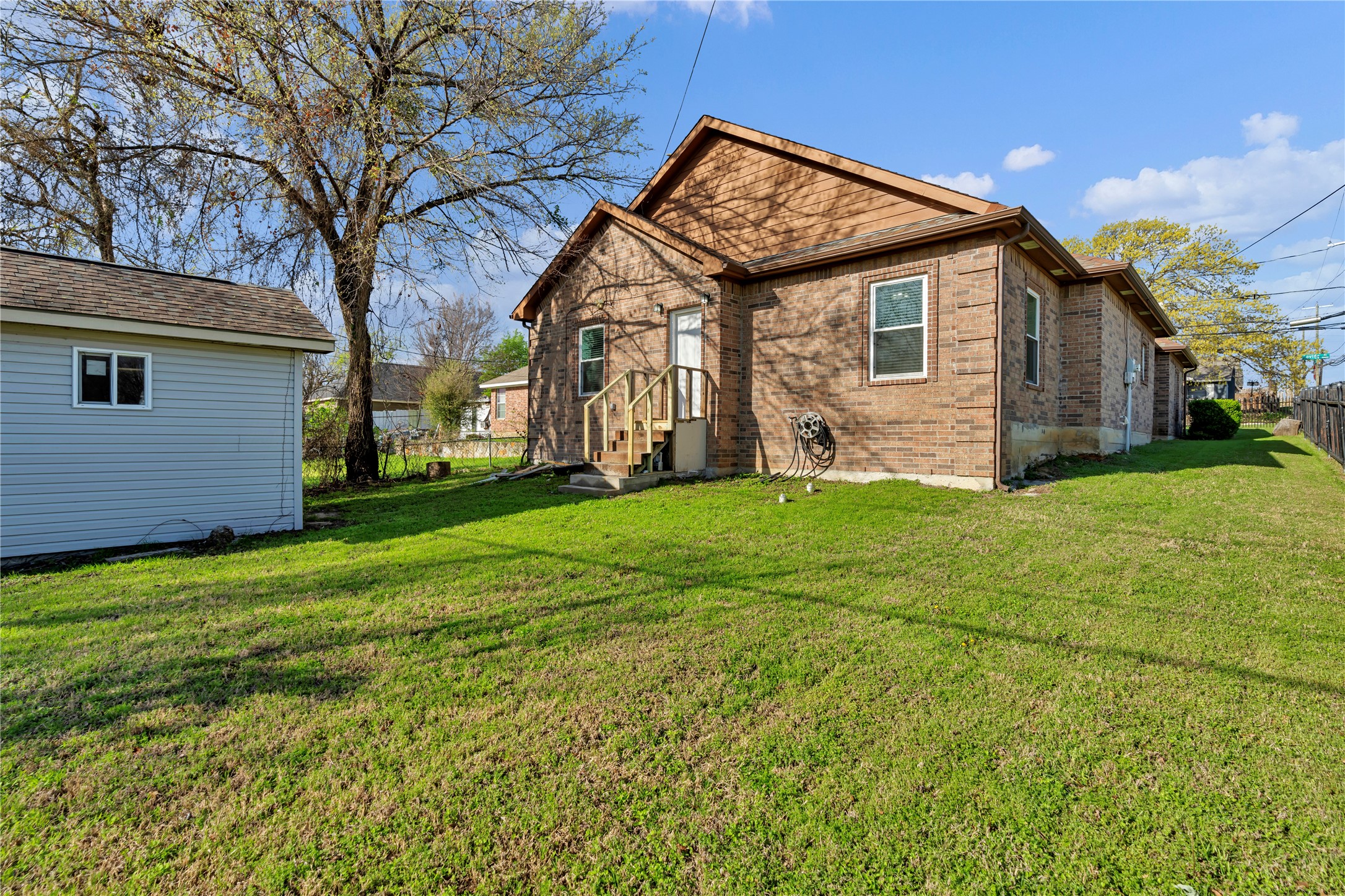 3022 Loving Avenue Fort Worth TX 76106
