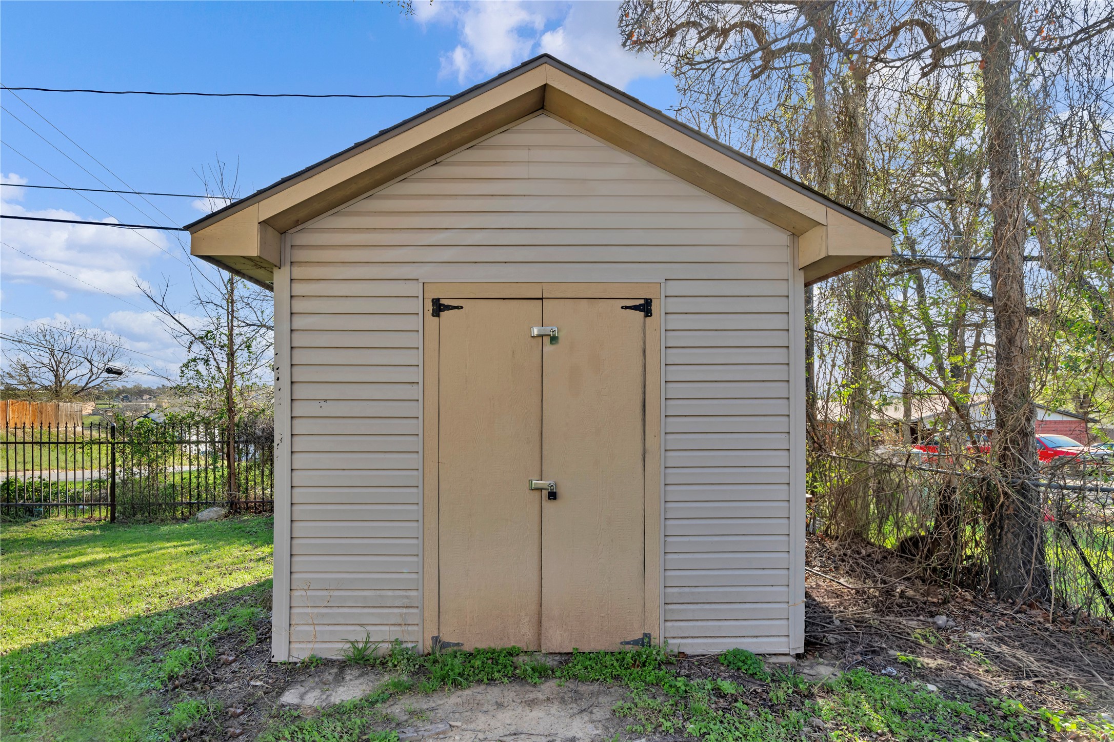 3022 Loving Avenue Fort Worth TX 76106