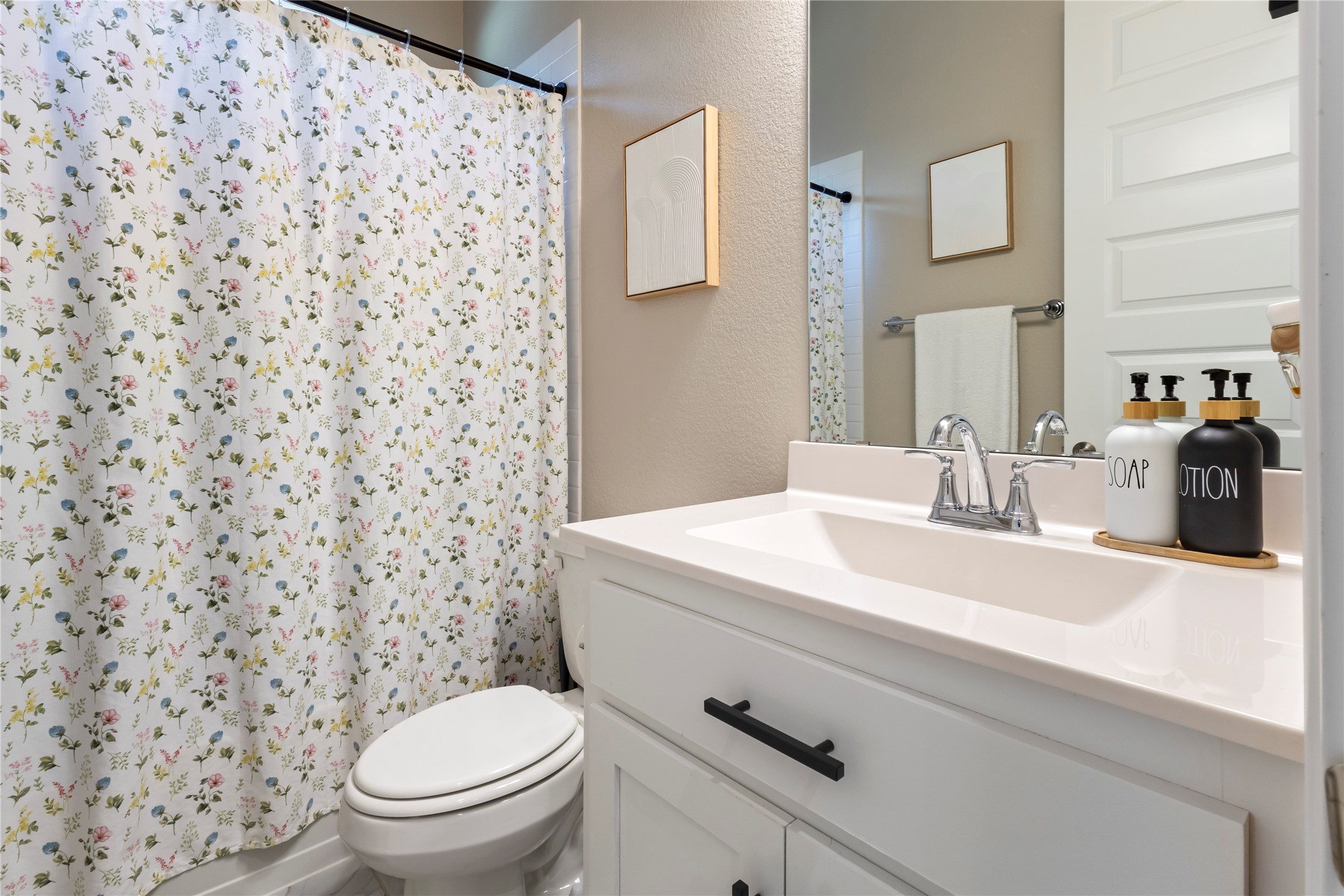 1073 Fleetwood Drive Justin TX 76247