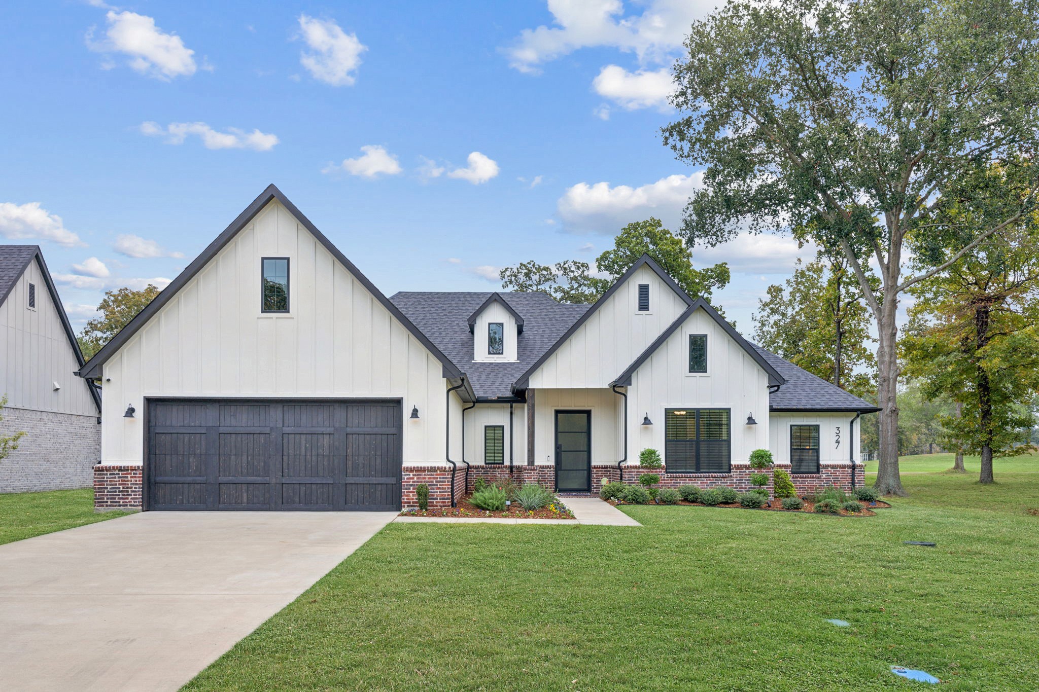 327 Saint Andrews Drive Mabank TX 75156