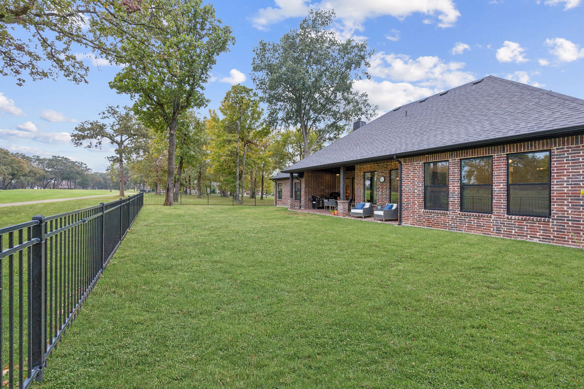 327 Saint Andrews Drive Mabank TX 75156