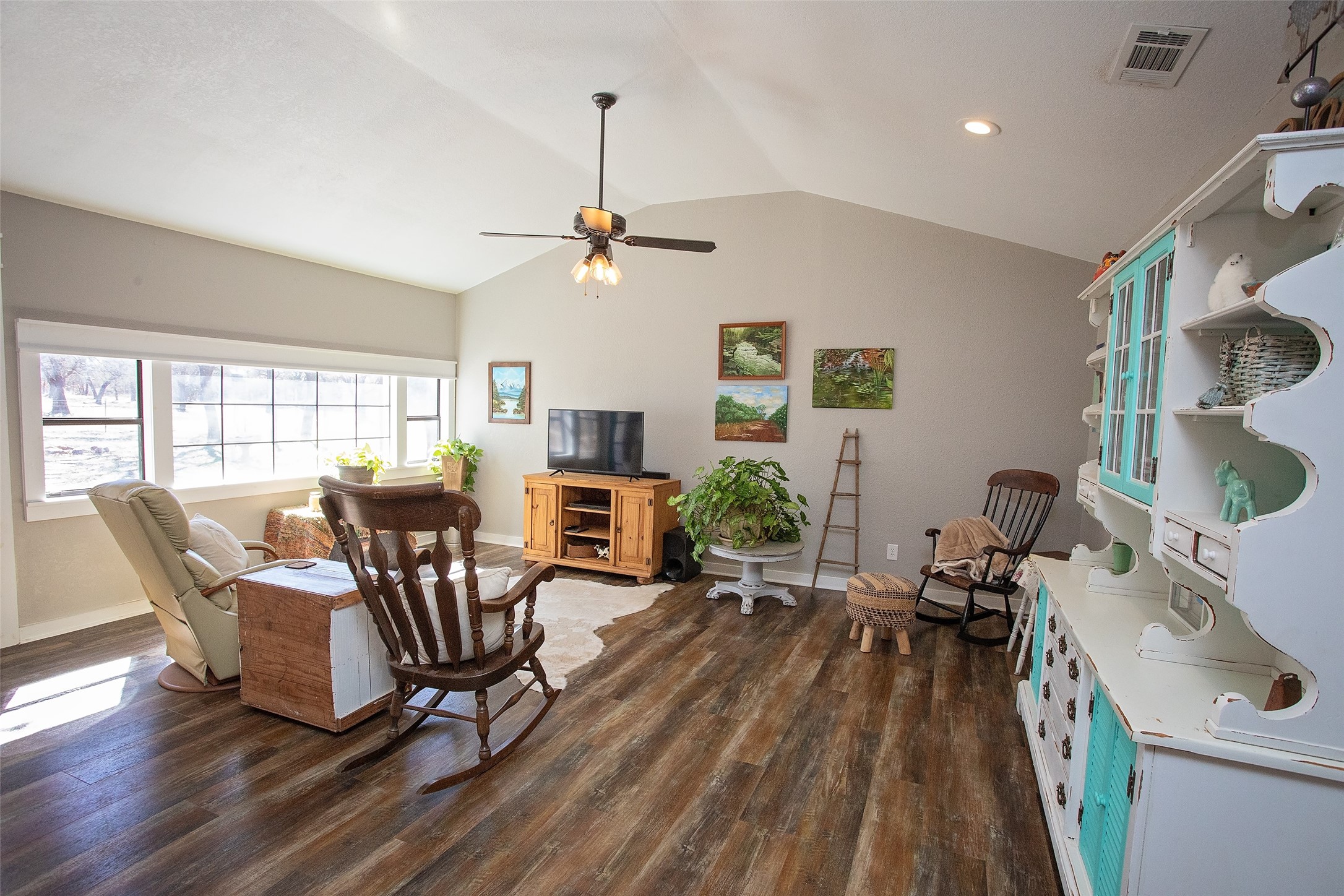 1250 Canyon Road Graham TX 76450