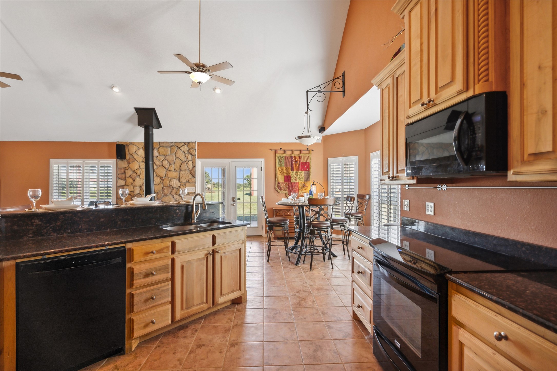 2250 County Road 913 Joshua TX 76058