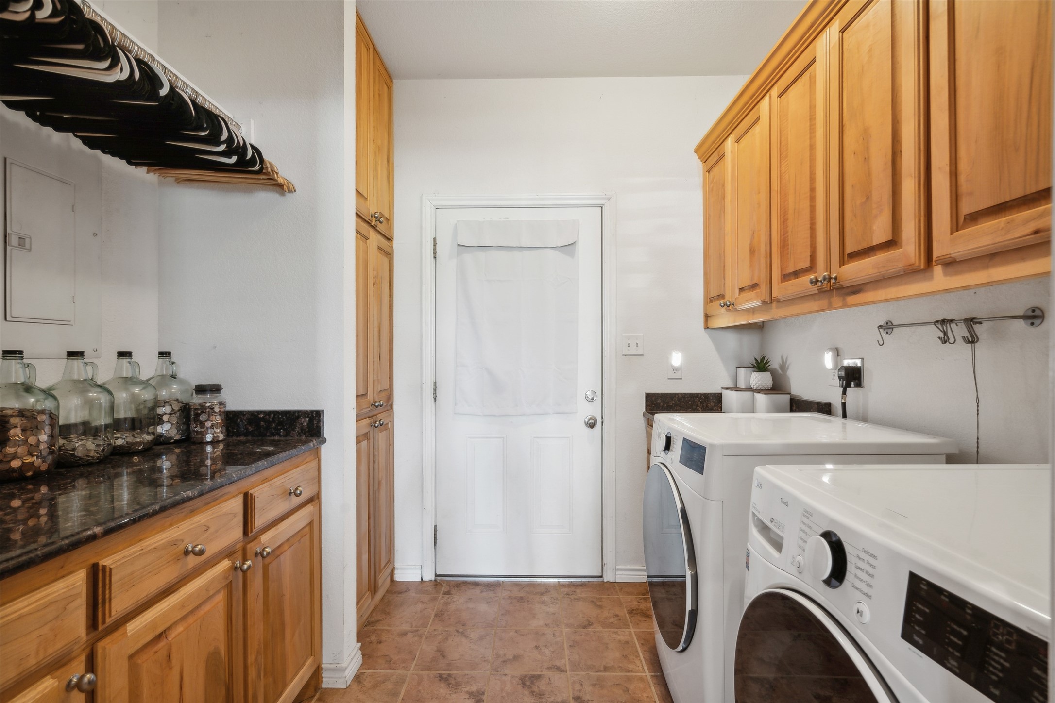 2250 County Road 913 Joshua TX 76058