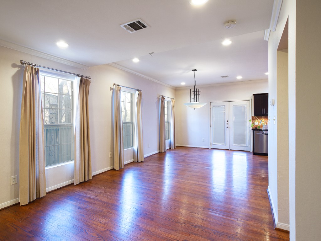 6723 Santa Fe Avenue Dallas TX 75223