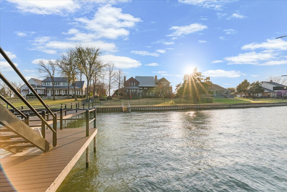 1173 The Shores Drive Corsicana TX 75109