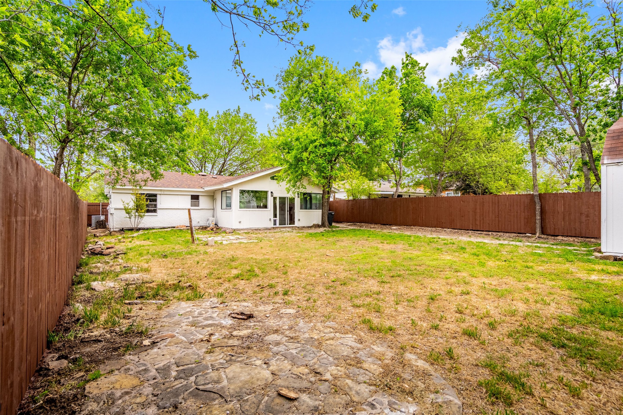 913 Ronald Street White Settlement TX 76108