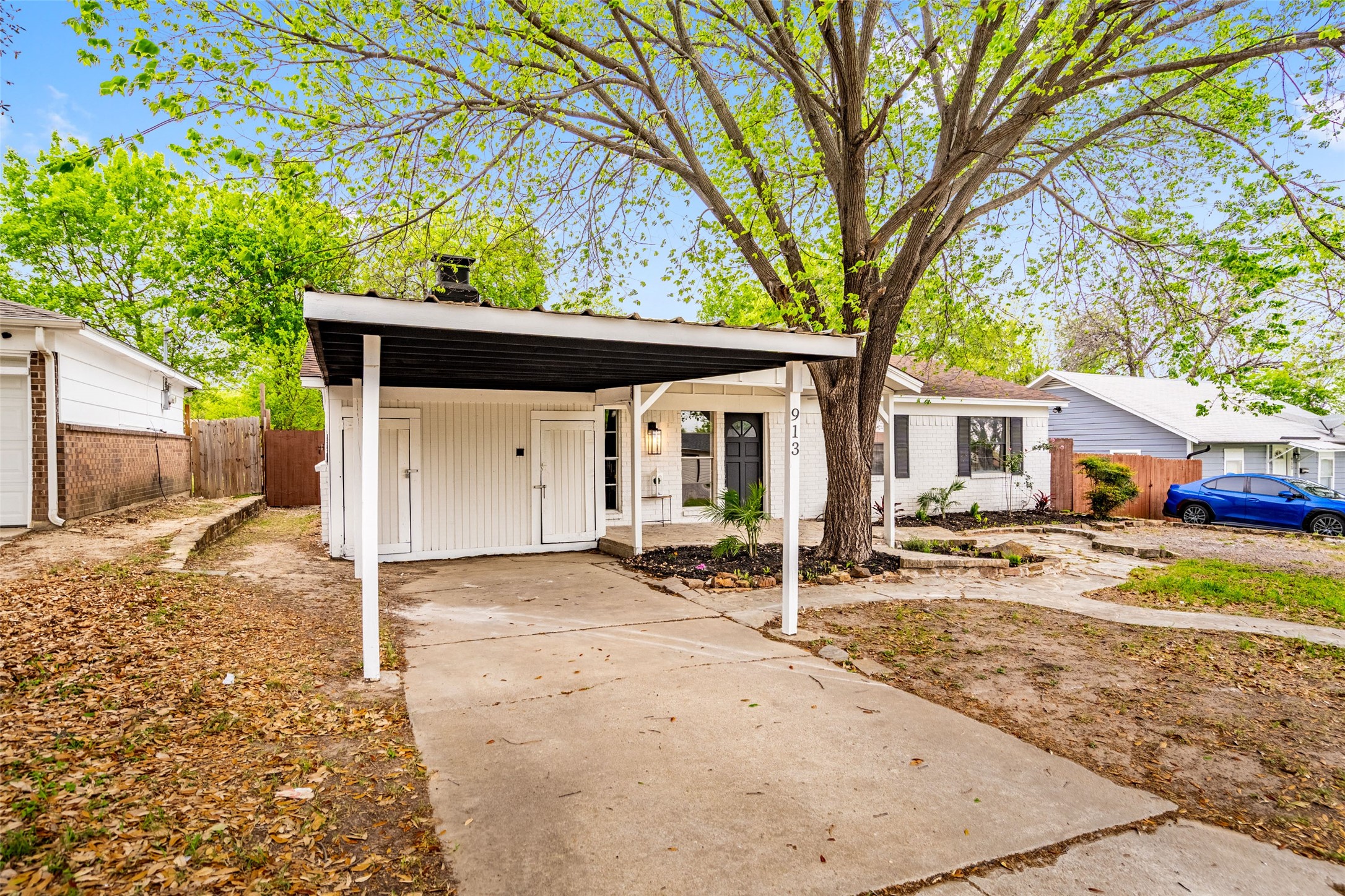 913 Ronald Street White Settlement TX 76108