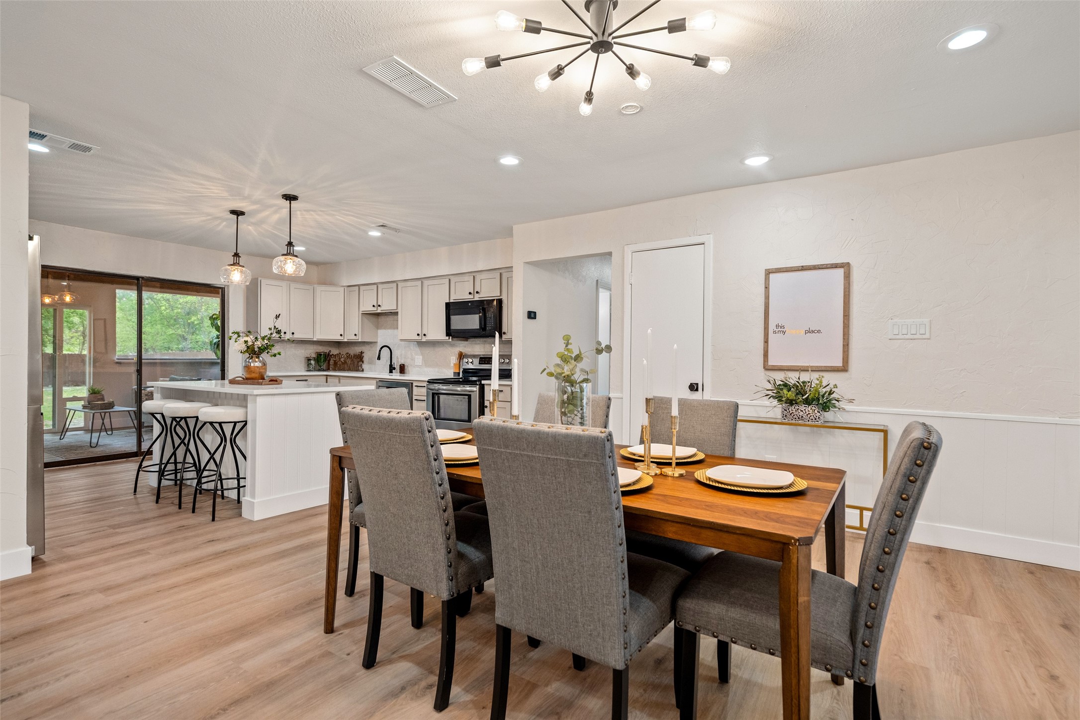 913 Ronald Street White Settlement TX 76108