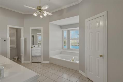 3105 Westwood Drive Arlington TX 76012