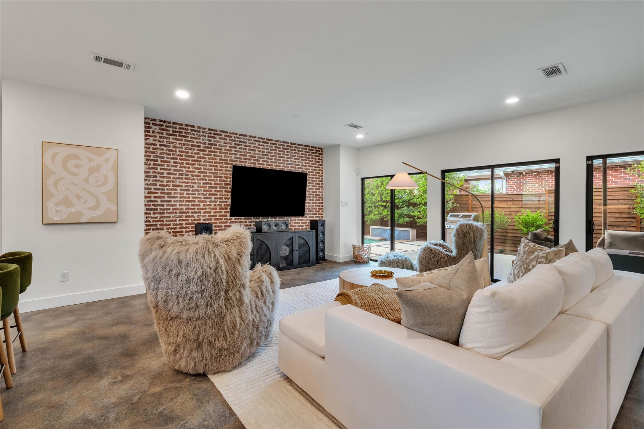 3938 Lively Lane Dallas TX 75220