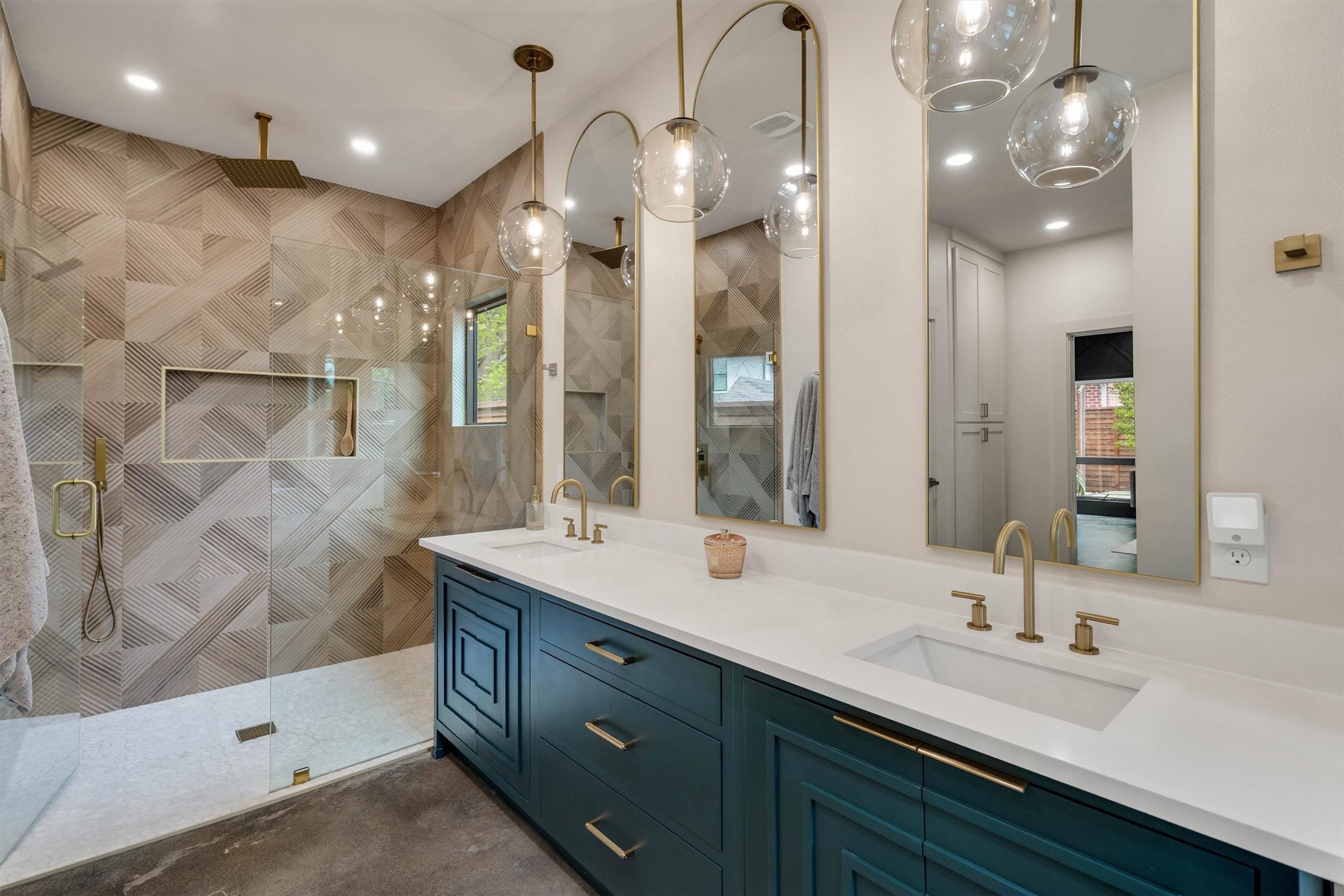 3938 Lively Lane Dallas TX 75220