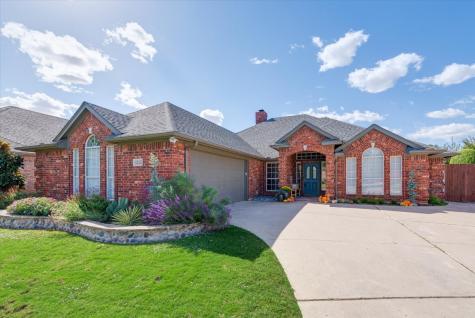 8325 Red Rose Trail North Richland Hills TX 76182