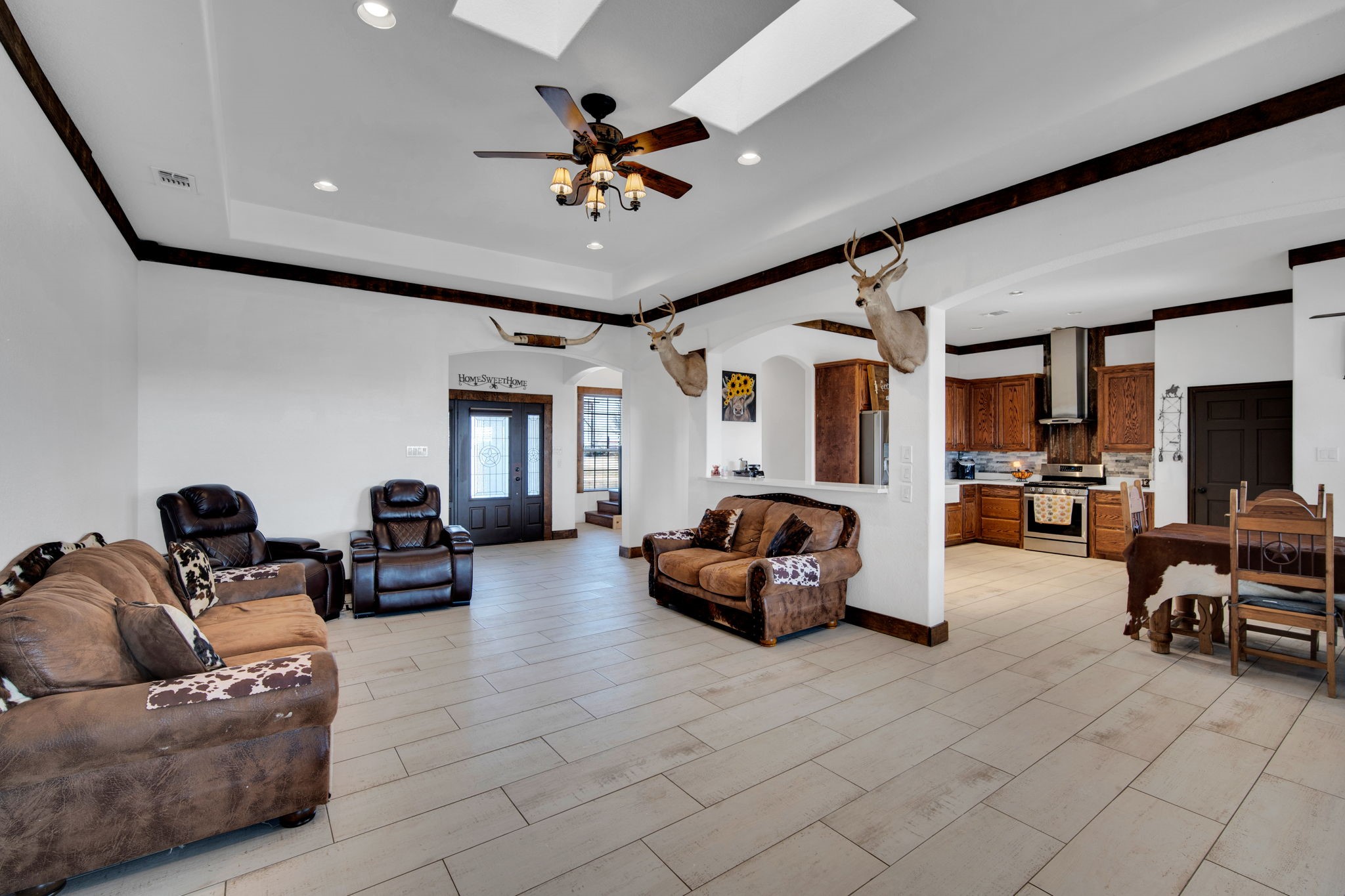 1015 Curry Road Waxahachie TX 75167