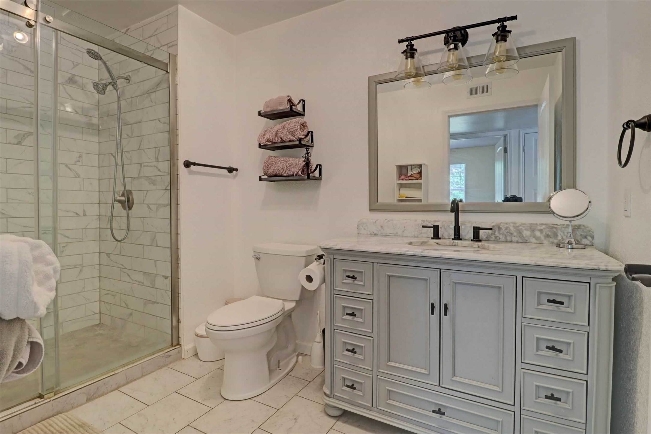 550 N Main Street Joshua TX 76058