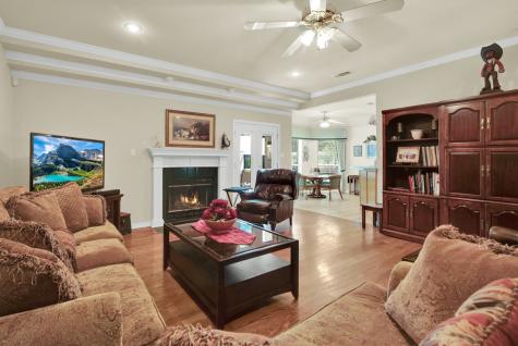 65 Shawnee Circle Denison TX 75020