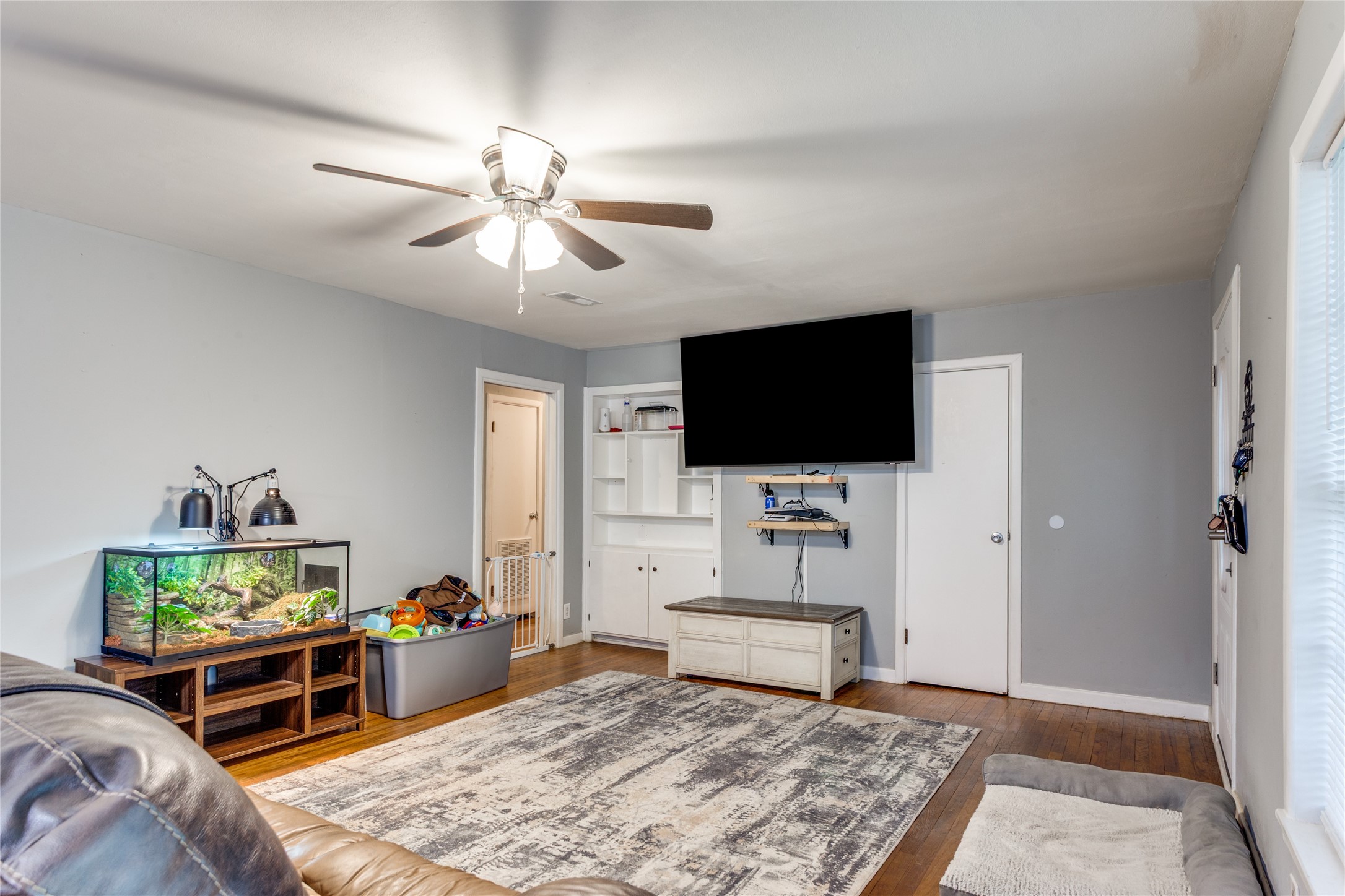 501 Lindsey Street Bowie TX 76230