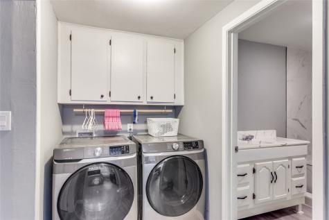 501 Lindsey Street Bowie TX 76230