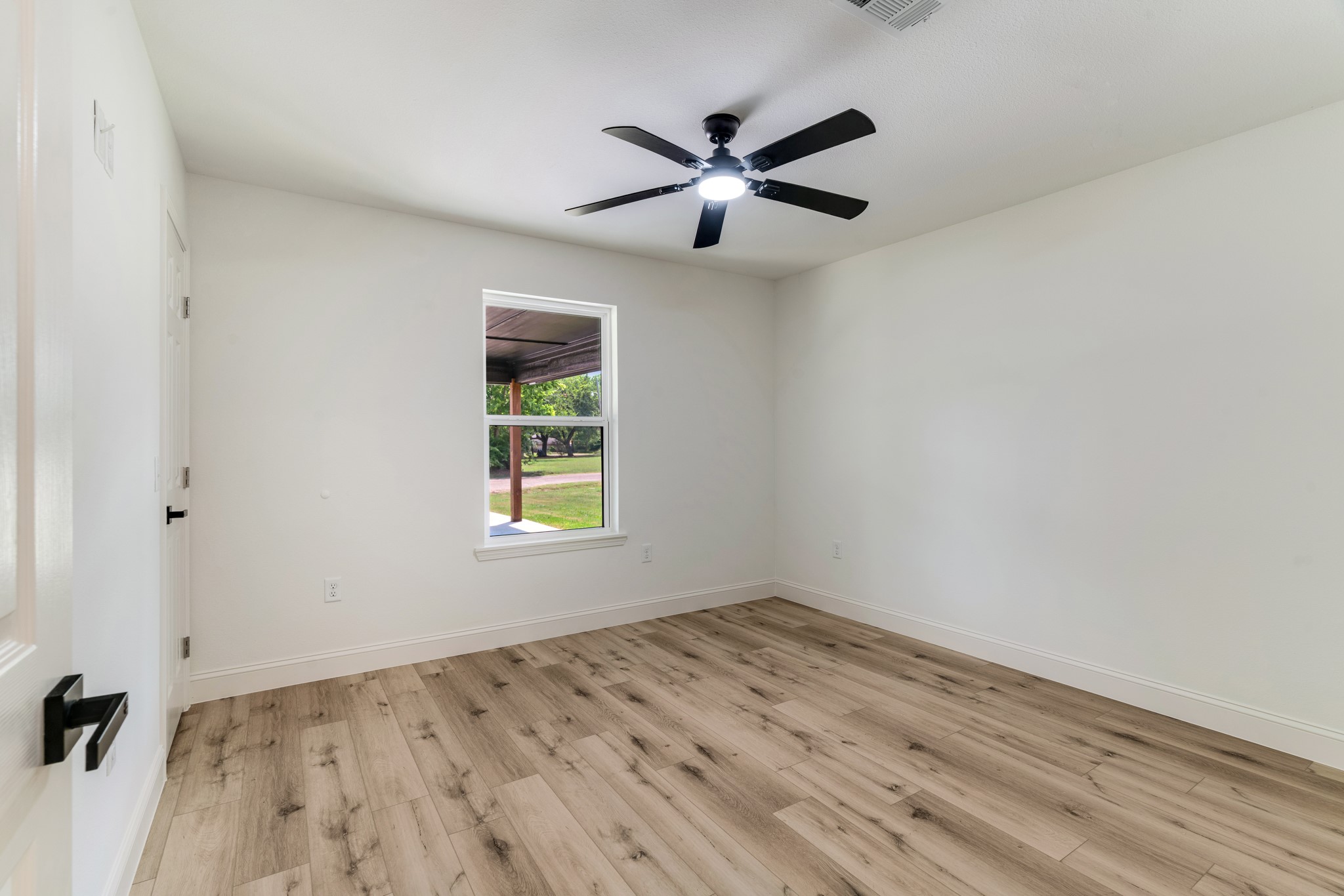306 Sunset Roxton TX 75477
