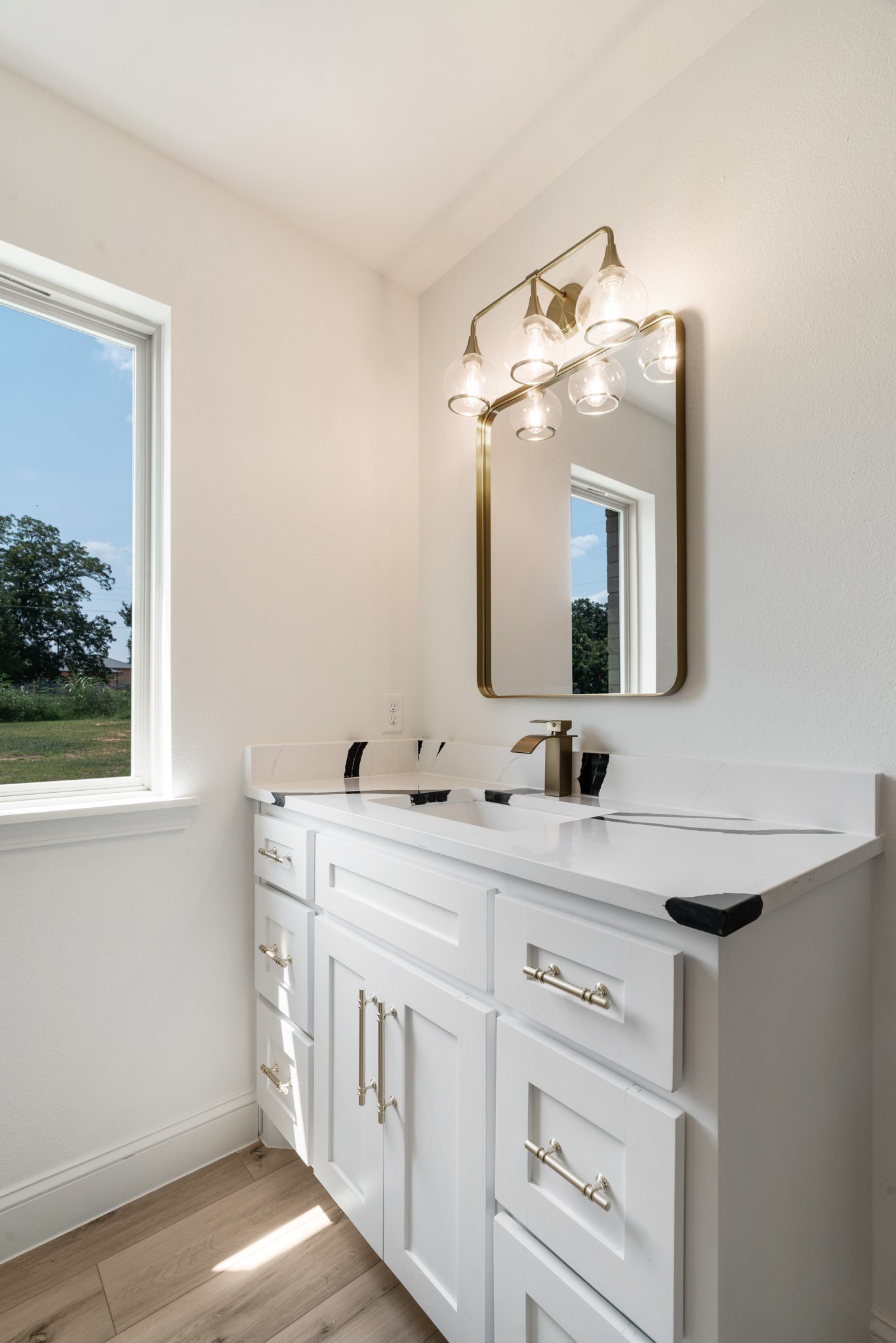 306 Sunset Roxton TX 75477