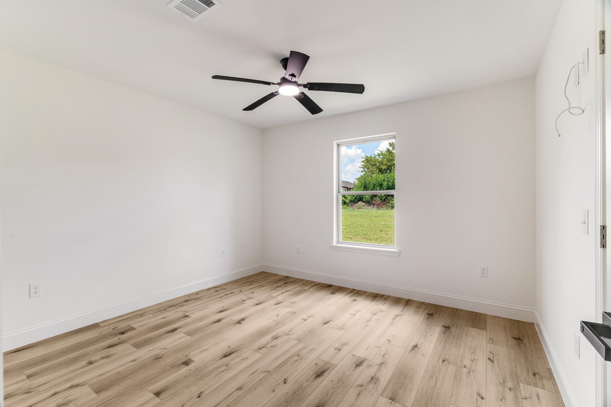 306 Sunset Roxton TX 75477