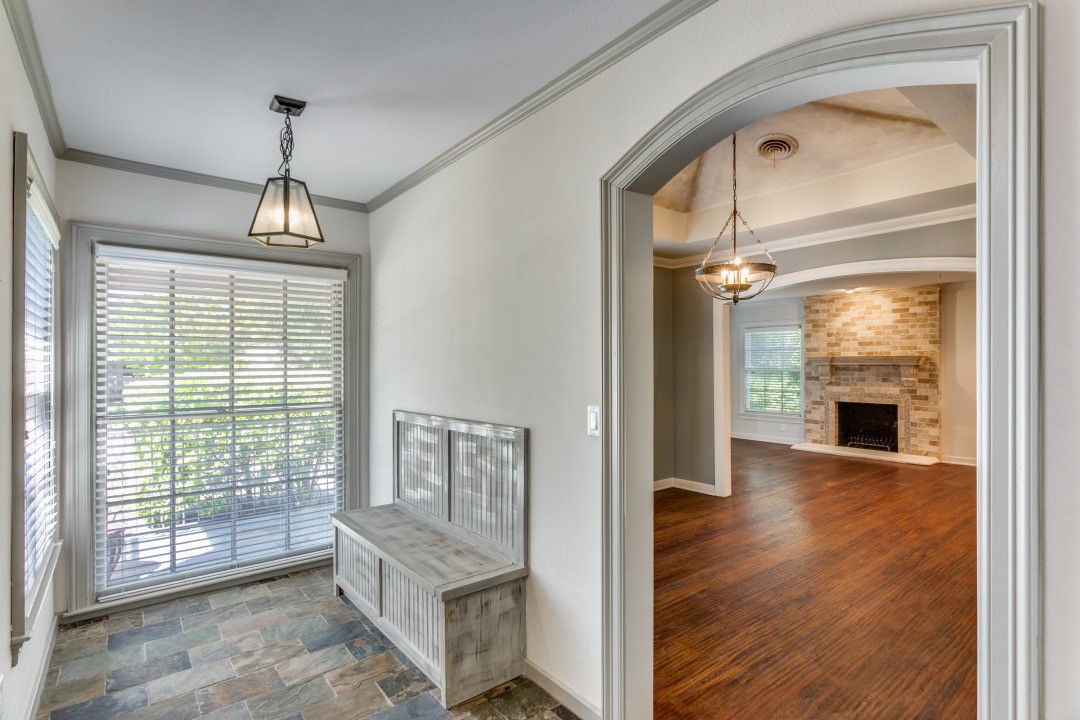 5709 El Campo Avenue Fort Worth TX 76107