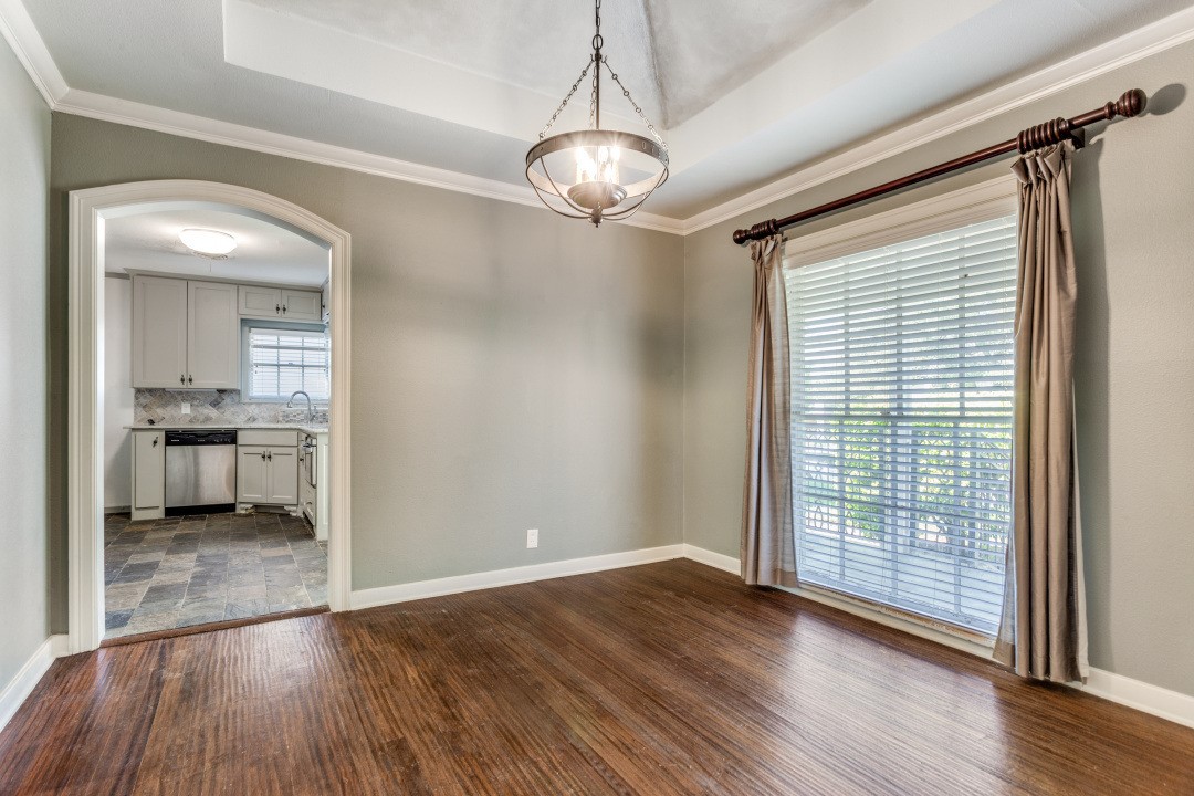5709 El Campo Avenue Fort Worth TX 76107