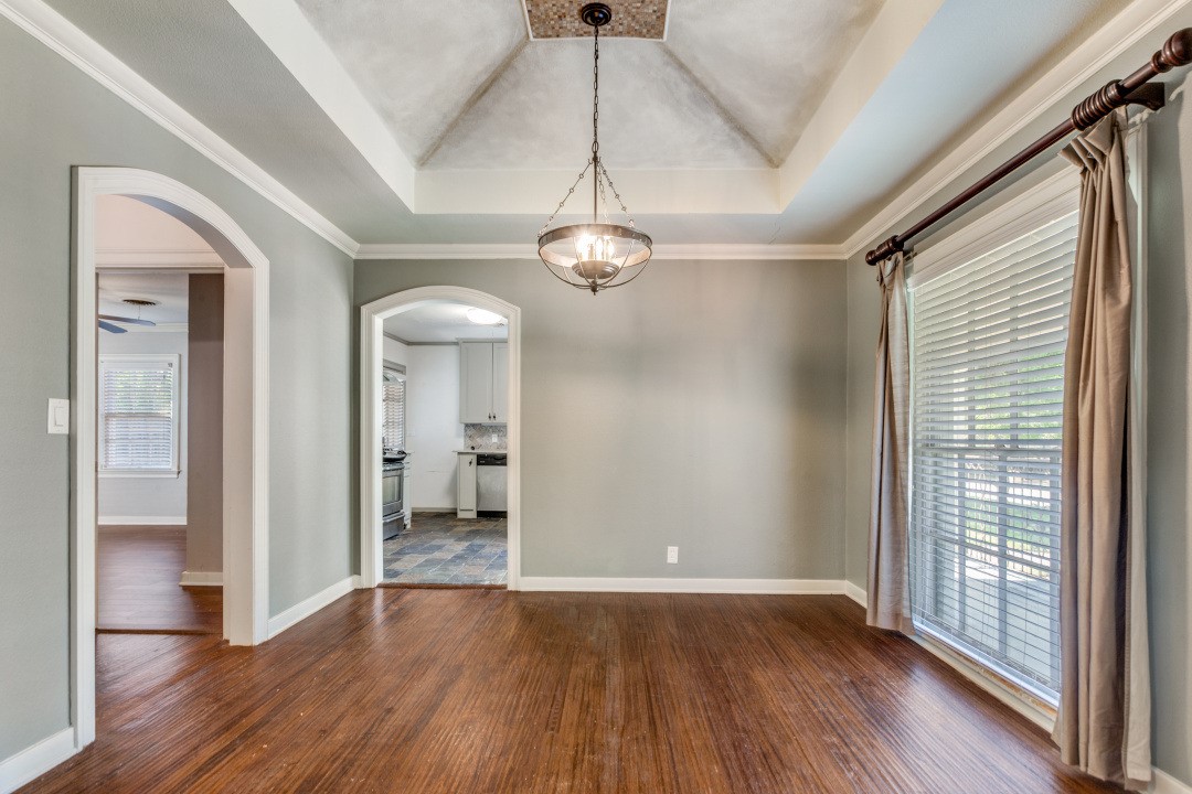 5709 El Campo Avenue Fort Worth TX 76107