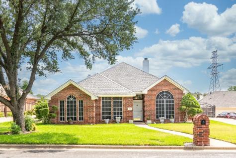 929 Hardie Street Hurst TX 76053