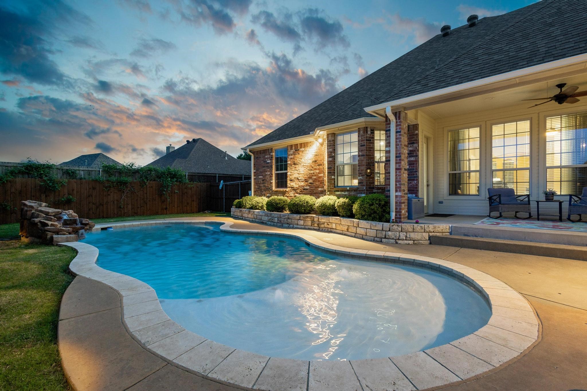 1027 Addison Avenue Pottsboro TX 75076