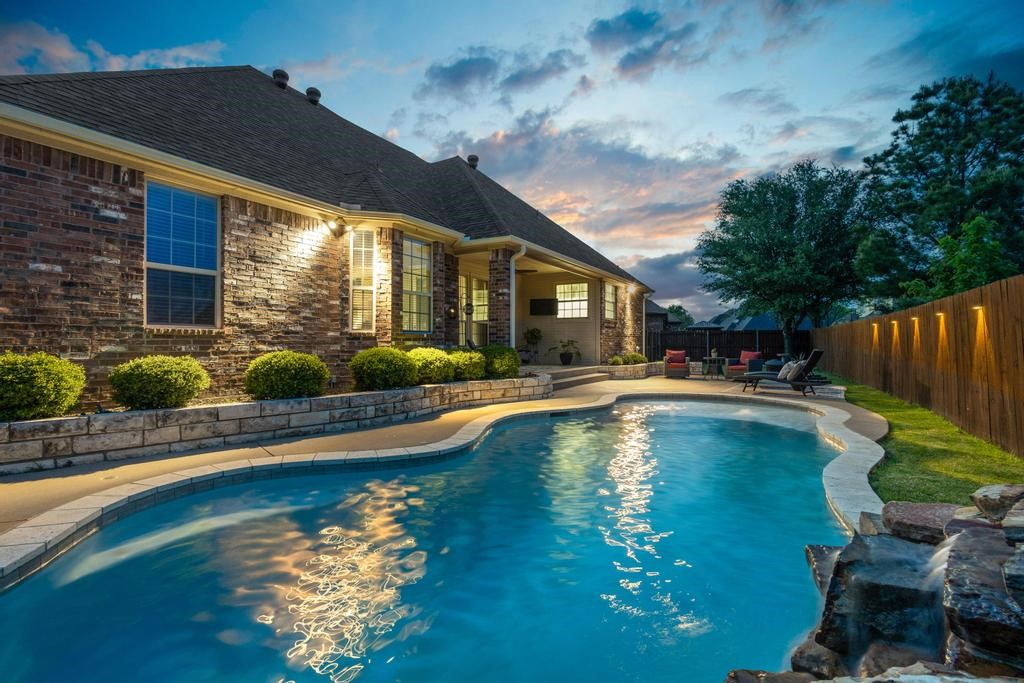 1027 Addison Avenue Pottsboro TX 75076