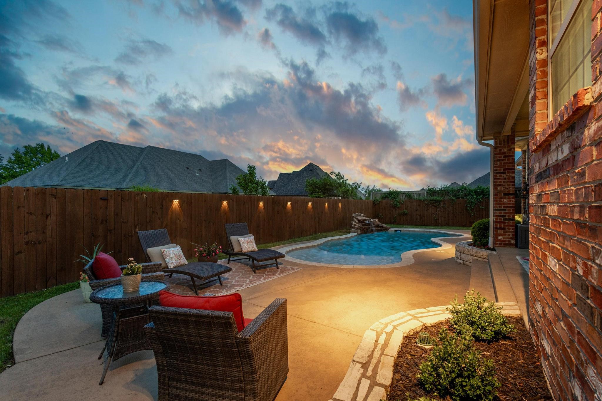 1027 Addison Avenue Pottsboro TX 75076