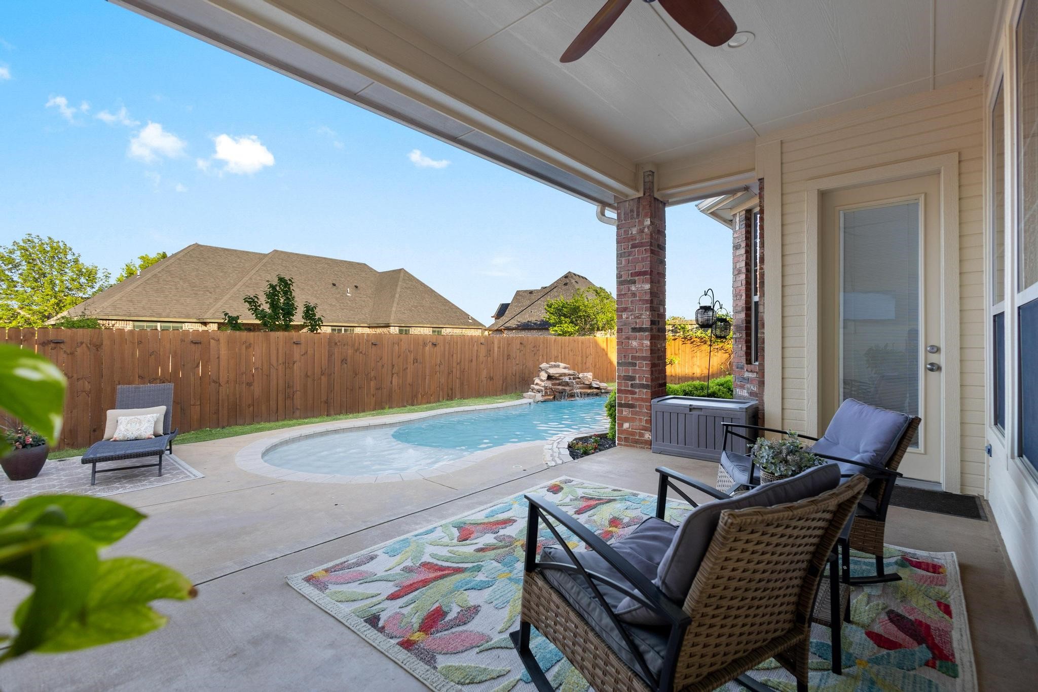 1027 Addison Avenue Pottsboro TX 75076