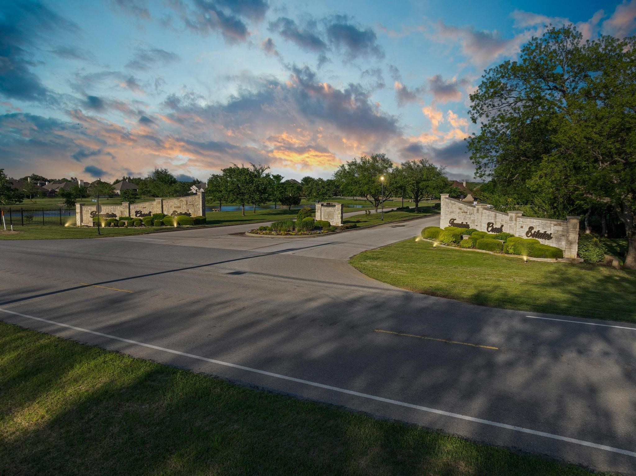 1027 Addison Avenue Pottsboro TX 75076