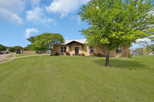 348 Hardwicke Lane Little Elm TX 75068