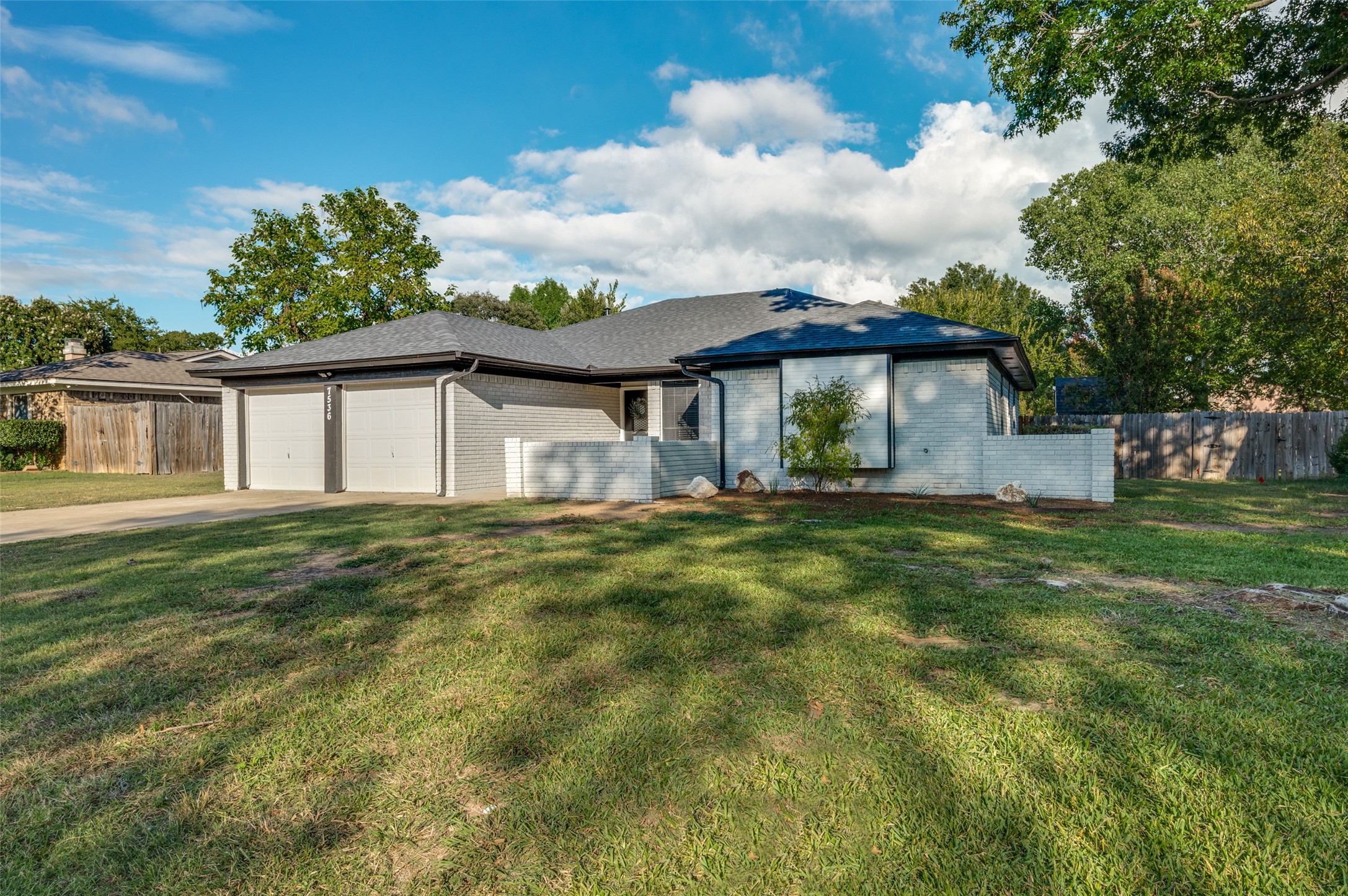 7536 Red Oak Street North Richland Hills TX 76182