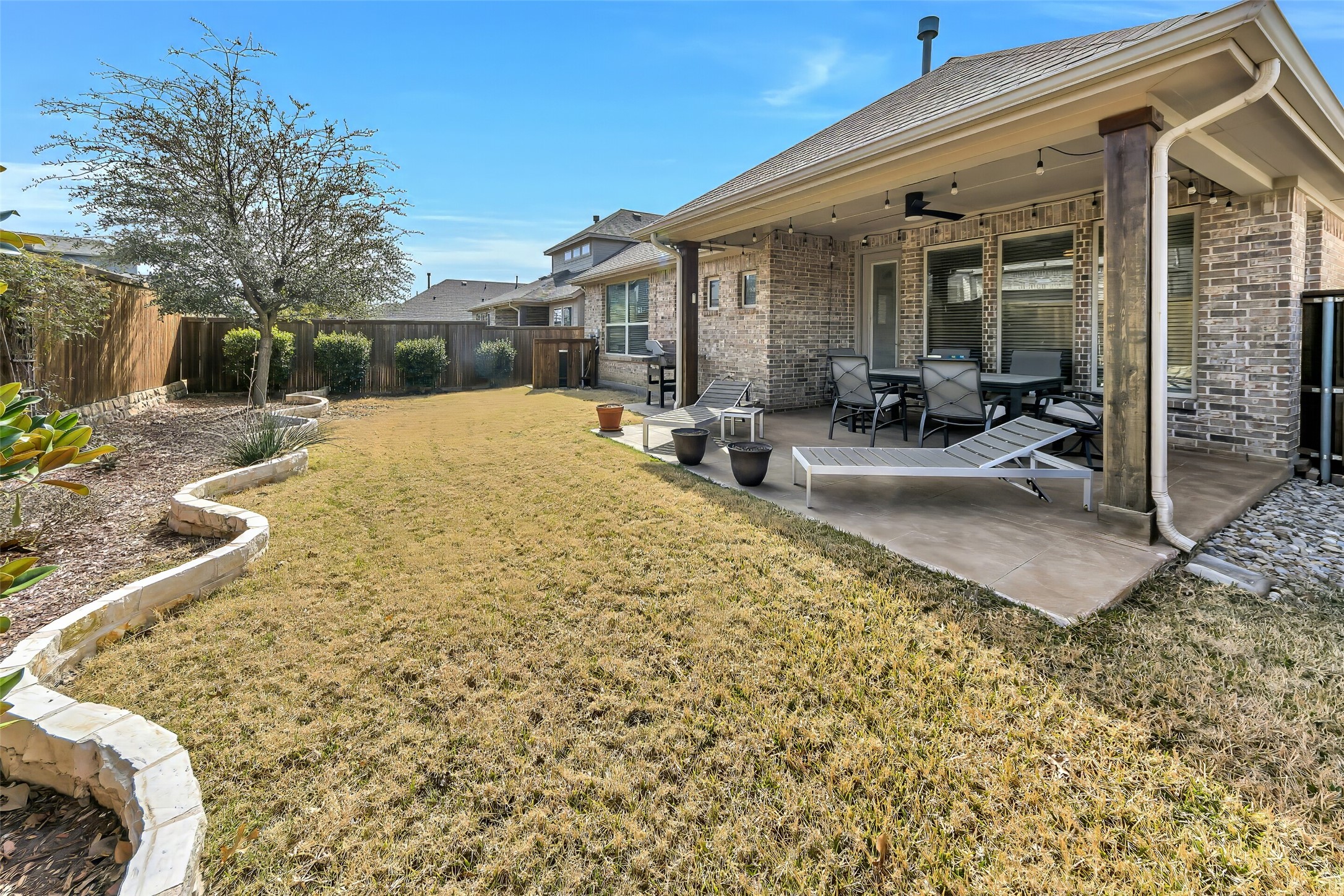 17642 Plumeria Lane Dallas TX 75252