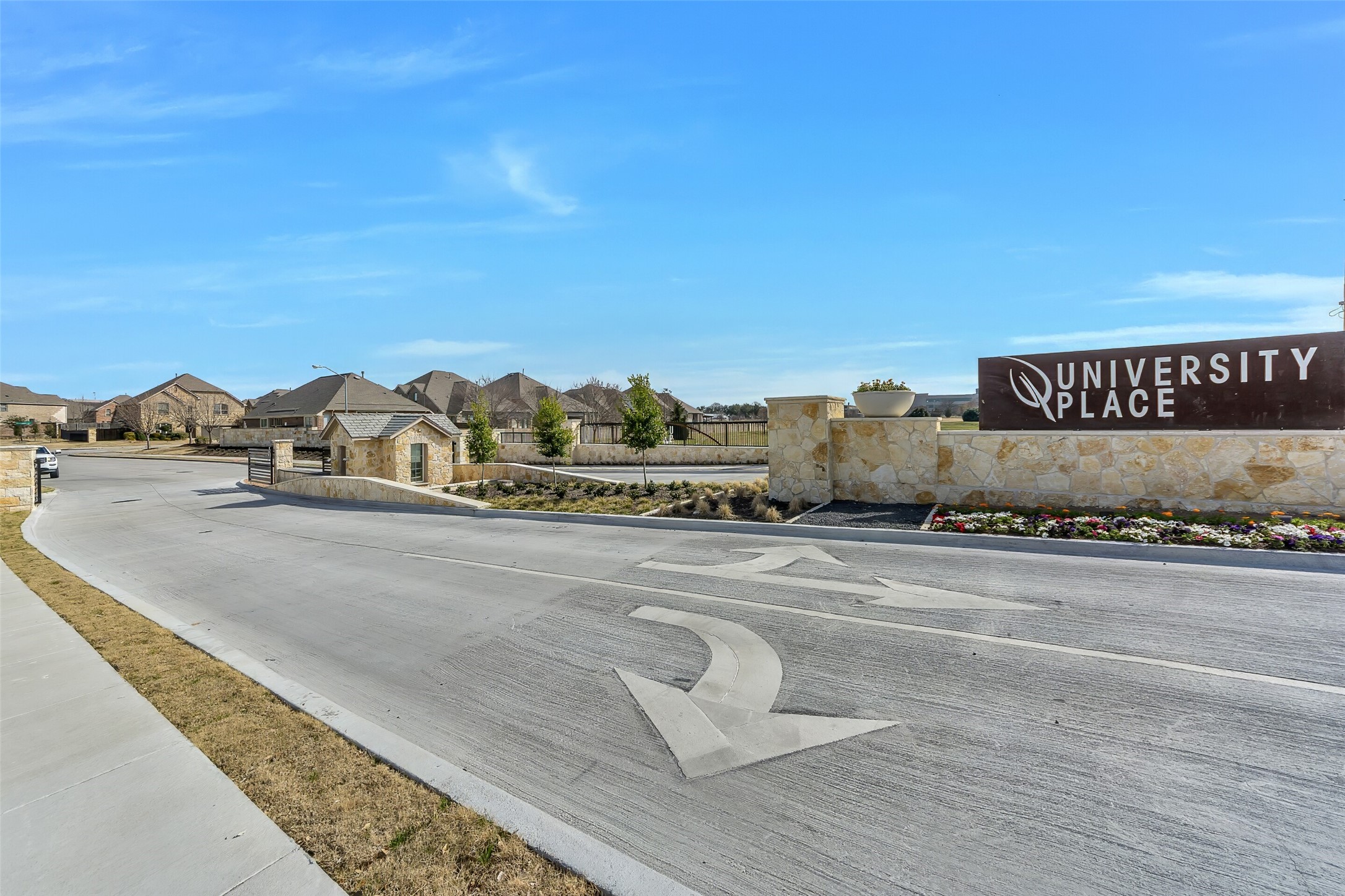 17642 Plumeria Lane Dallas TX 75252