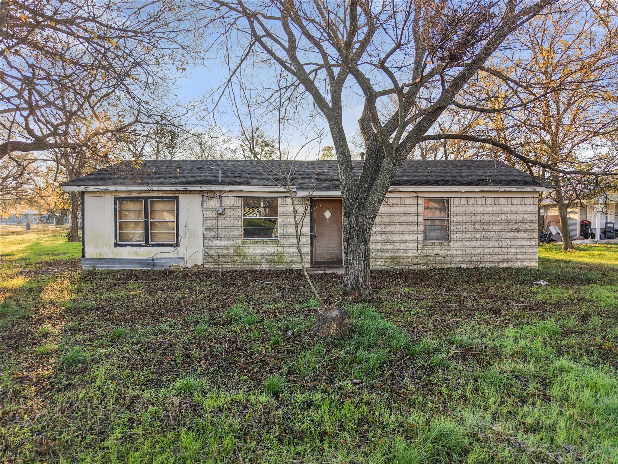 315 S Fm 709 E Dawson TX 76639