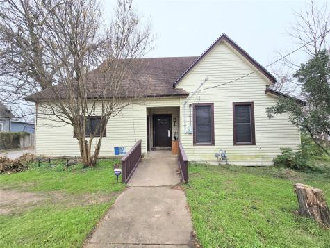 322 Capps Street Marlin TX 76661