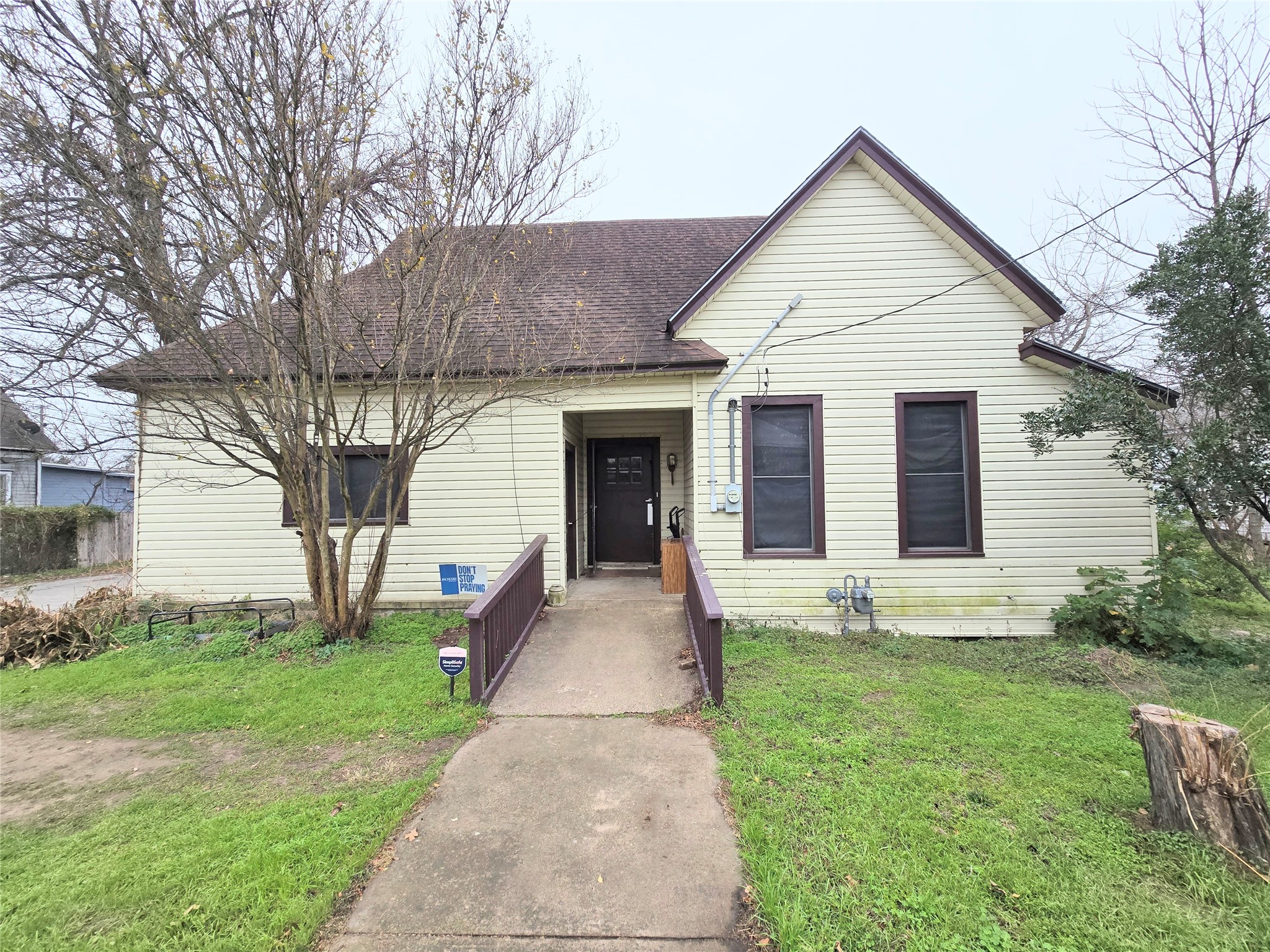 322 Capps Street Marlin TX 76661