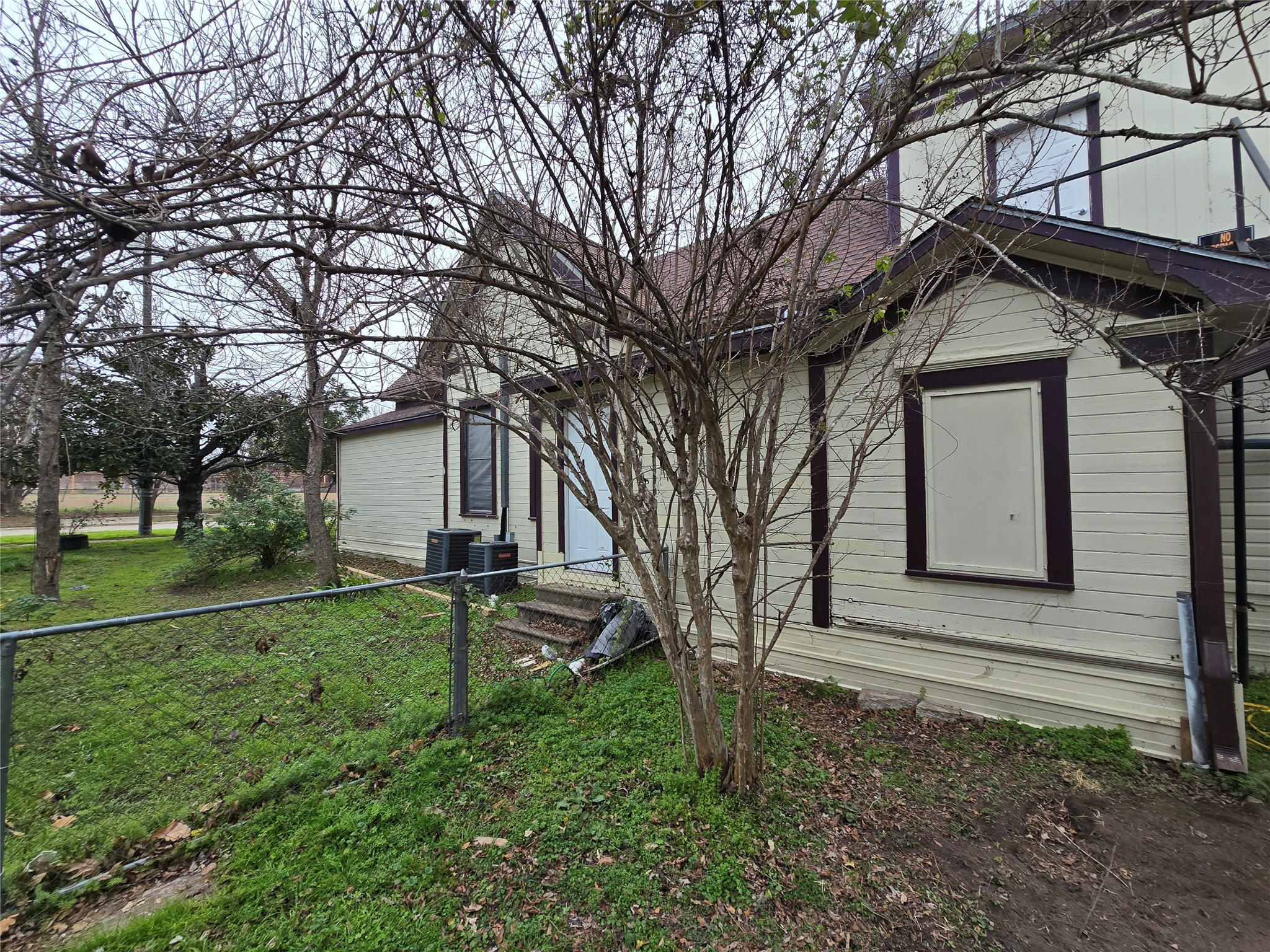 322 Capps Street Marlin TX 76661
