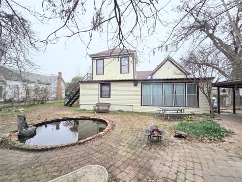 322 Capps Street Marlin TX 76661