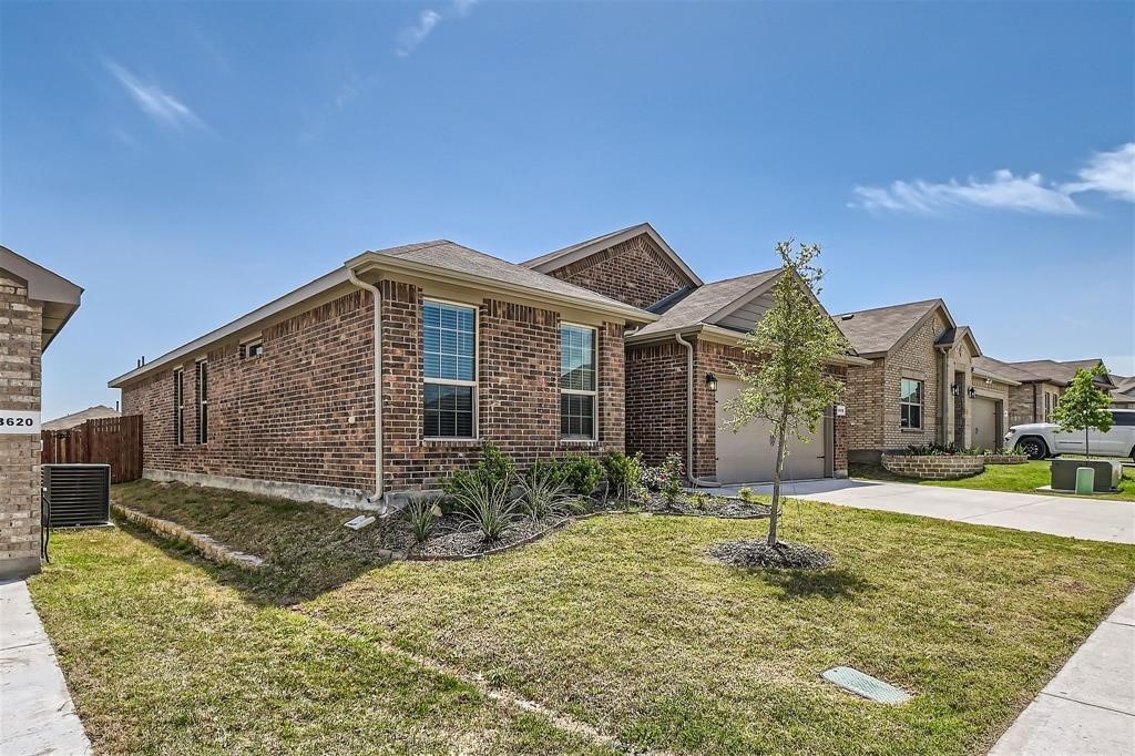 8616 Caldera Lane Fort Worth TX 76131