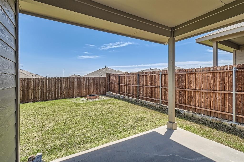 8616 Caldera Lane Fort Worth TX 76131