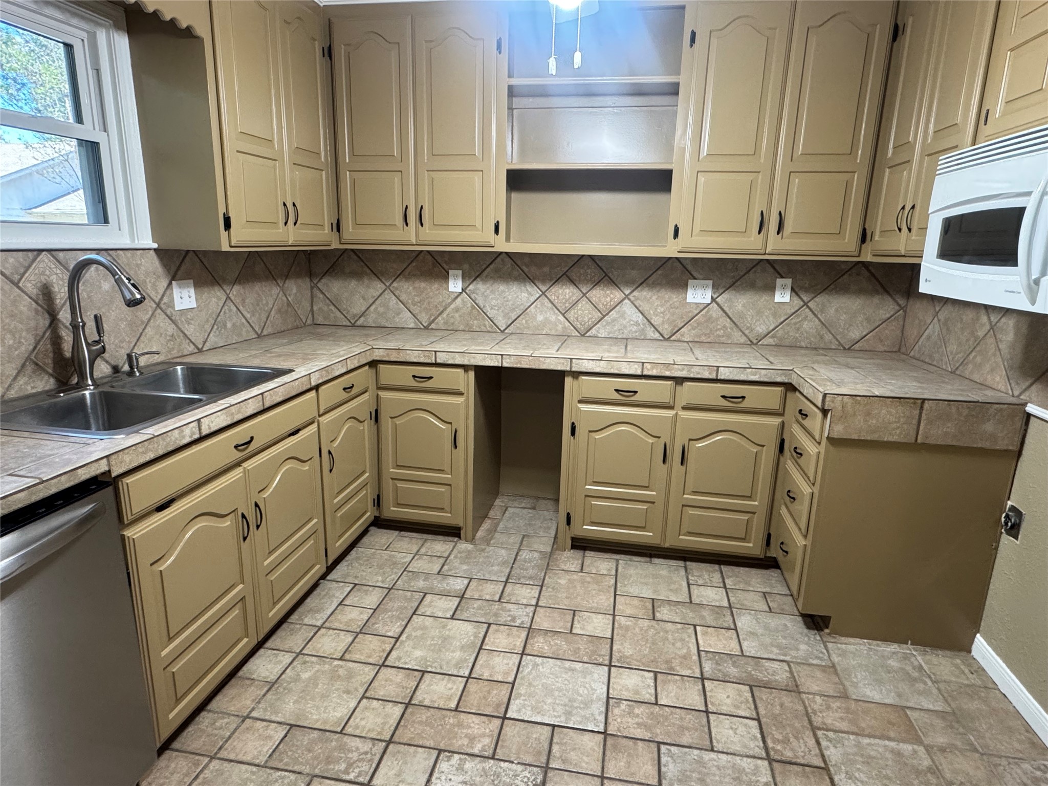 112 N 34th Street Corsicana TX 75110