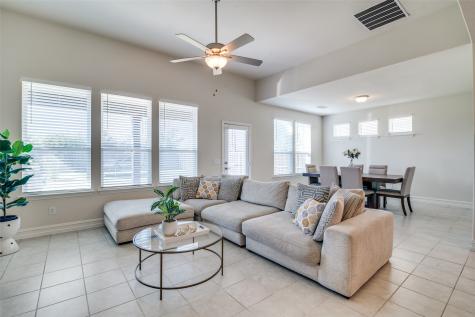 2769 Henson Lane Garland TX 75040