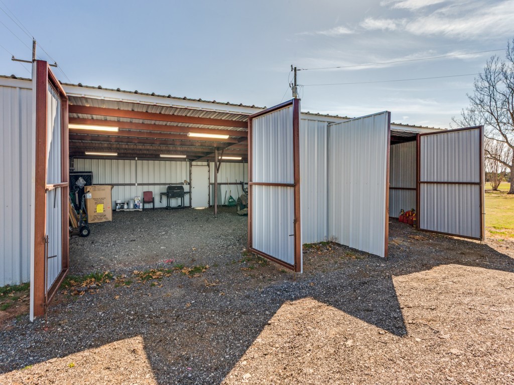 5840 Fm 933 Whitney TX 76692