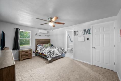 703 N Goodman Avenue Kerens TX 75144